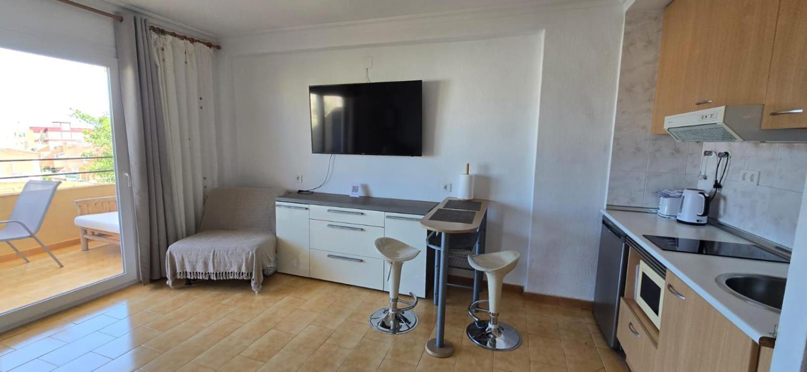 Estudio En Torrevieja A 700 M Del Mar Kültér fotó